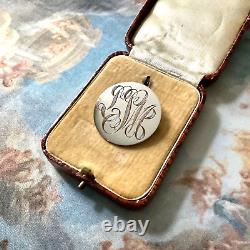 1920 Art Deco Beautiful Vintage Silver Monogram Solid Silver Brooch, Chiseling Engraving