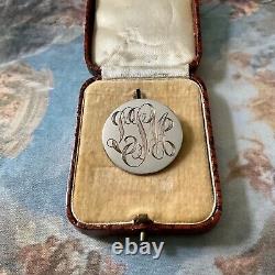 1920 Art Deco Beautiful Vintage Silver Monogram Solid Silver Brooch, Chiseling Engraving