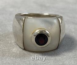 22g Antique Silver Ring Garnet Mother of Pearl Solid Silver Ring
