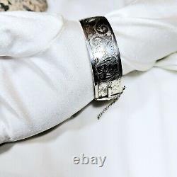 925 Sterling Silver Engraved Opening Bangle Anchor Lion Hallmarks 1960 Vintage 58g