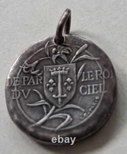 ANTIQUE JEANNE D'ARC SOLID SILVER MEDAL L C PARIS ART NOUVEAU pendant