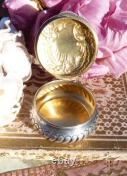 ANTIQUE SILVER PILL BOX 19th CENTURY ROCOCO STYLE, Weight 24 g