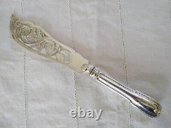 ANTIQUE SOLID SILVER FISH SERVICE SHOVEL WITH COUNTLY CROWN 19th century border