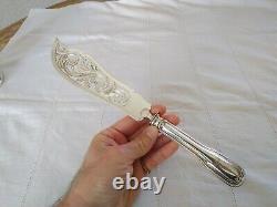 ANTIQUE SOLID SILVER FISH SERVICE SHOVEL WITH COUNTLY CROWN 19th century border