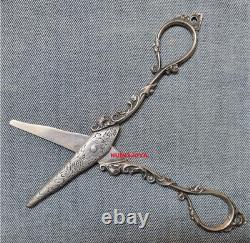 ANTIQUE SOLID SILVER SCISSORS OF 916 THOUSANDTHS. Weight 46.20 gr. 145 x 50 mm