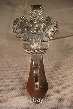 Ancien Crochet Chatelaine A Shift In Massif Argent Epoque XIX