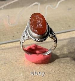 Ancient Afghan Ring, 19th-20th Century, Solid Silver, Agate, Man's Intaglio