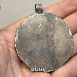 Ancient Greek Roman pendant in solid silver with image of a king