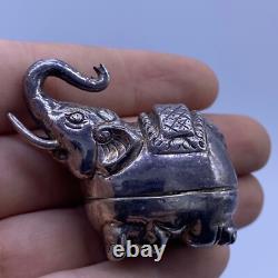 Ancient Indian Mughal ceremonial elephant figurine in solid silver, 18th century
