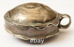 Ancient Powder Box In Massive Argent Tunisia Henna Silver Box