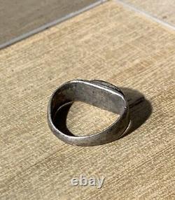 Ancient Roman Ring, Silver, 2nd Century AD, Engraved Bezel VOT