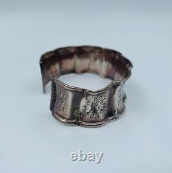 Ancient Solid Silver Bracelet with Minerva Head Hallmark Engraved Flower 17 Grams W1112