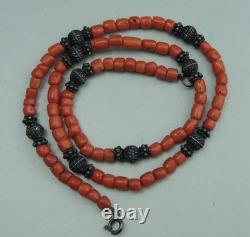 Ancient necklace in coral and solid silver, natural coral, Morocco, ethnic