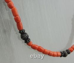 Ancient necklace in coral and solid silver, natural coral, Morocco, ethnic