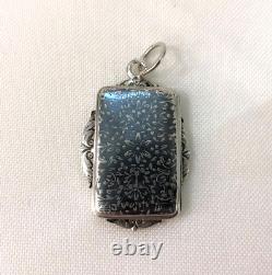 Ancient nielloed solid silver and vermeil vinaigrette pendant Salt Perfume Jewelry