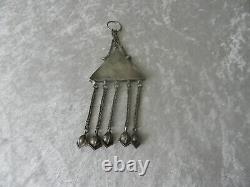 Ancient pendant amulet in solid silver Yemeni Muthallath triangle