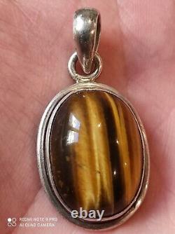 Ancient pendant in solid silver and tiger's eye