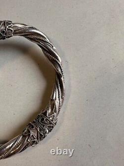 Ancient solid silver bangle bracelet with 925 hallmark, ram heads, weight 42.63