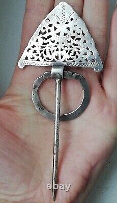 Ancient solid silver fibula, Berber ethnic jewelry