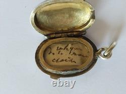 Ancient solid silver reliquary pendant, relic of the True Cross, 19th century
