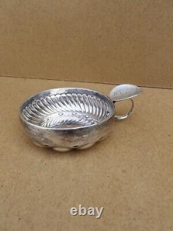 Ancient solid silver wine tasting cup with Minerva hallmarks 119.9 grams, PERRIN herbage