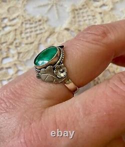 Antique Art Deco Solid Silver Ring with Genuine Emerald Cabochon
