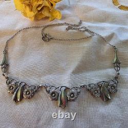 Antique Art Nouveau necklace in solid 830 silver, Scandinavian flowers, vintage jewelry