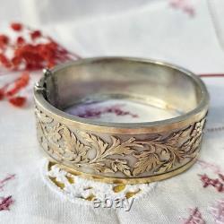Antique Bangle Bracelet / 19th-Century Antique Jewelry in Silver and Vermeil