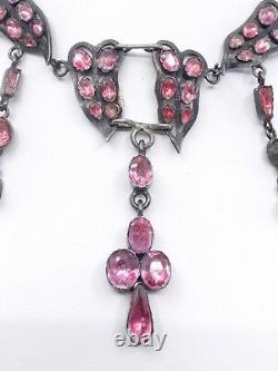 Antique Drapery Necklace In Solid Silver And Rhine Stones On 19th-century Paillon