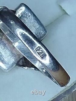 Antique Jewelry: Solid Silver Ring with Natural Amber Stone XX Century 1980