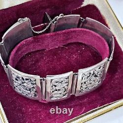 Antique Silver Bracelet Indochina Early 20th Century Pagoda Dragon Decoration