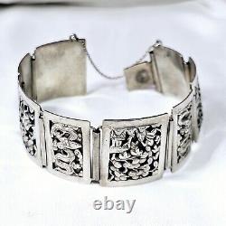 Antique Silver Bracelet Indochina Early 20th Century Pagoda Dragon Decoration