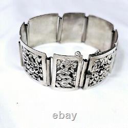 Antique Silver Bracelet Indochina Early 20th Century Pagoda Dragon Decoration