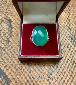 Antique Silver Massive Engraved Ring with Genuine Impressive Jade