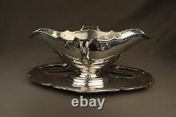 Antique Silver Sauceboat with Movement in Solid Silver