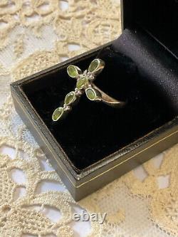 Antique Solid Silver Cross Ring Peridot Crafted Hallmarked