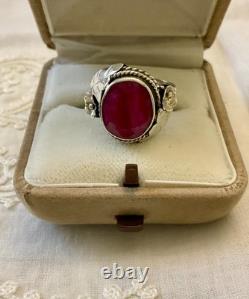 Antique Solid Silver Ring Crafted with Imposing Genuine Ruby