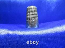Antique Solid Silver Thimble – The Monkey and the Cat