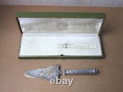 Antique beautiful cake or pie server in solid silver and vermeil in box