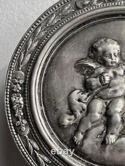 Antique box or snuffbox in solid silver with vermeil interior in Louis XV style
