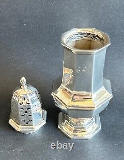 Antique octagonal solid silver sugar shaker sprinkler XIX