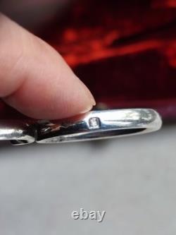 Antique pair of grape scissors in 950/1000 silver with vine decoration. Weight: 65.7 g.