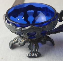 Antique salt and pepper shaker, made of solid silver and crystal, Minerva mark