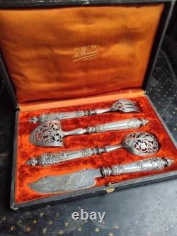Antique silver and silver-filled dessert service in rocaille and putti style