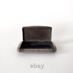 Antique silver snuffbox engraved with Minerva hallmark, France, circa 1860