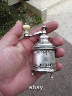 Antique small silver solid pepper mill with minerva hallmark XIX 160.6 grs with crank