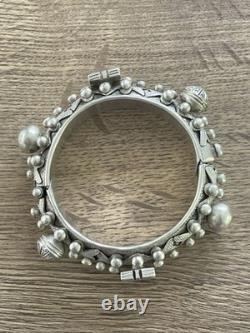 Antique solid silver Berber Moroccan Mizam bracelet, 119 g, ethnic