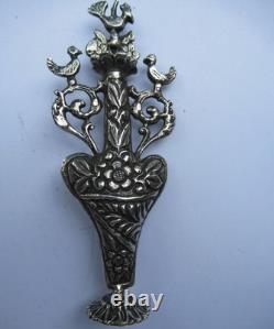 Antique solid silver kohl bottle with Moor’s head hallmark, 11 cm, 46 g