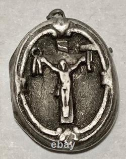 Antique solid silver reliquary medallion, early 19th century
