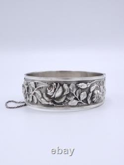 Antique sterling silver cuff bracelet with Art Nouveau rose decoration, circa 1900